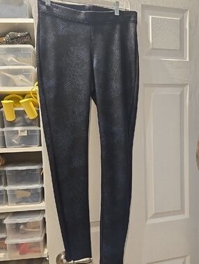 EXPRESS Women’s Black Faux-Snake Leather Leggings